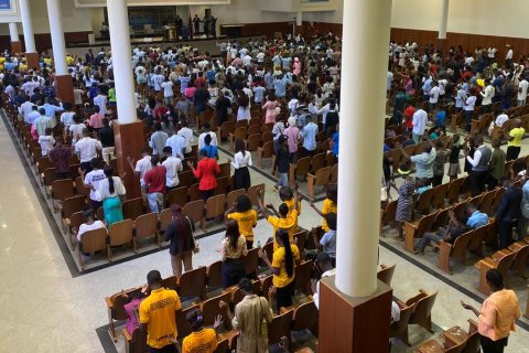 : Facebook Igreja Universal de Angola 