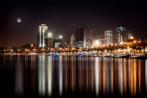<a href='http://www.angolaimagebank.com' target='_blank'>Angola Image Bank</a>: 