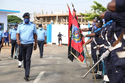 : Polícia Nacional de Angola