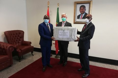 : Embaixada de Portugal em Angola
