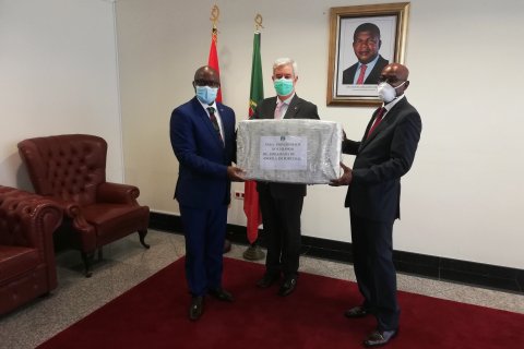 : Embaixada de Portugal em Angola