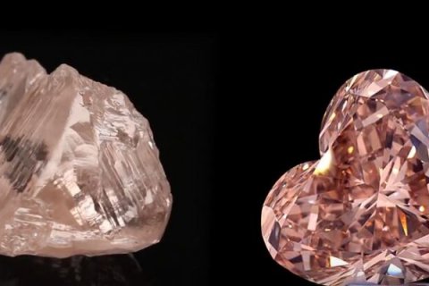 : Diamante bruto de 46 quilates (à esquerda) e um dos diamantes (15.2 quilates) resultante da sua lapidação (à direita)