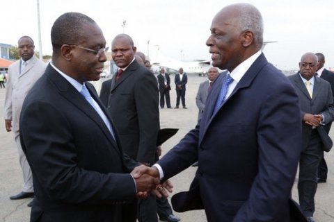 : Manuel Vicente e José Eduardo dos Santos