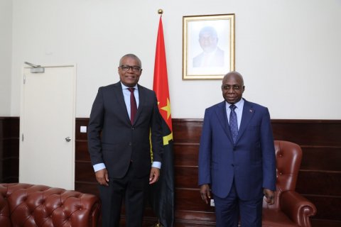 : Ministro das Comunidades de Cabo Verde com Téte António, Ministro das Relações Exteriores