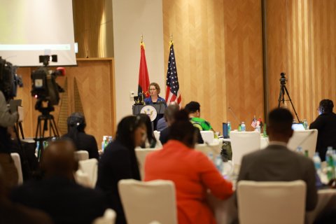 : Facebook U.S. Embassy Luanda 