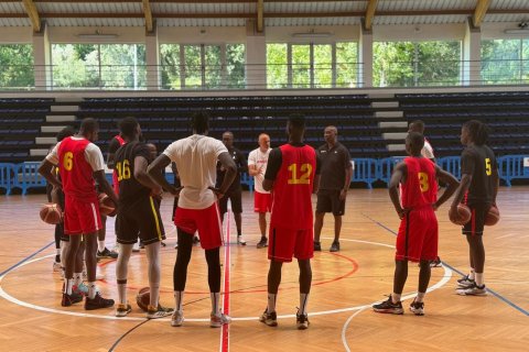 : Facebook Federação Angolana De Basquetebol 