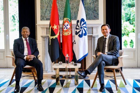 : Facebook Embaixada de Portugal em Angola 