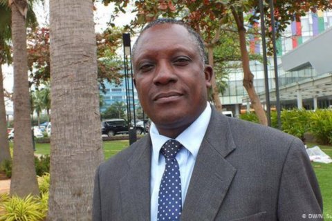 : DW/N. Sul d'Angola