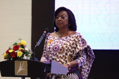 : Santos Pedro/Edições Novembro (Via: Jornal de Angola)