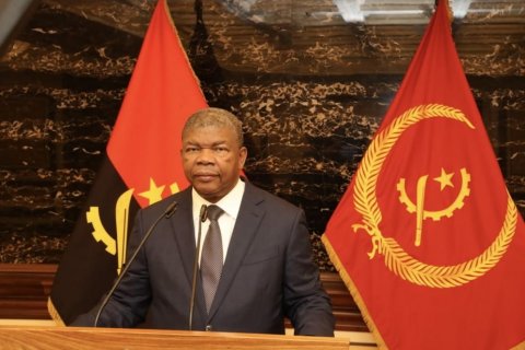 : Facebook Presidência da República - Angola 