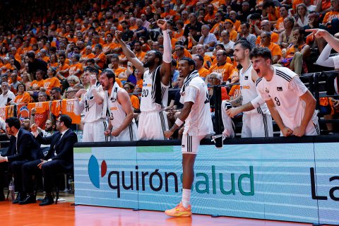 : Facebook Real Madrid Basket 