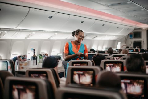 : Facebook TAAG - Linhas Aéreas de Angola 