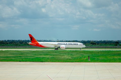 : Facebook TAAG - Linhas Aéreas de Angola 