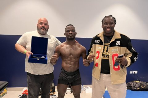 : Facebook FAMMA-Federação Angolana de Artes Marciais Mistas 