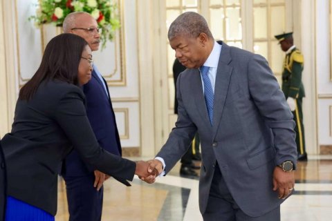 : Facebook Presidência da República - Angola 