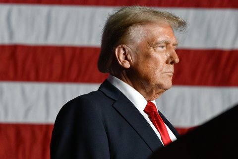 : Facebook Donald J. Trump 