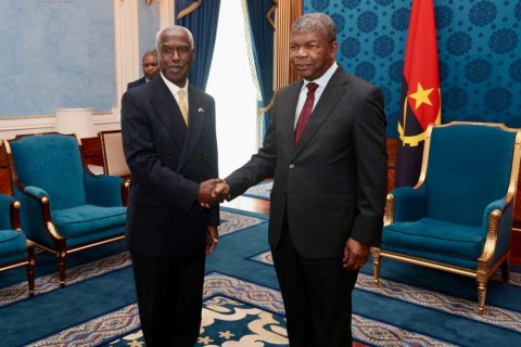 : Facebook Presidência da República - Angola