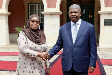 : Facebook Presidência da República - Angola 