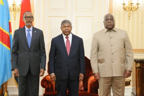 : Facebook Presidência da República - Angola 