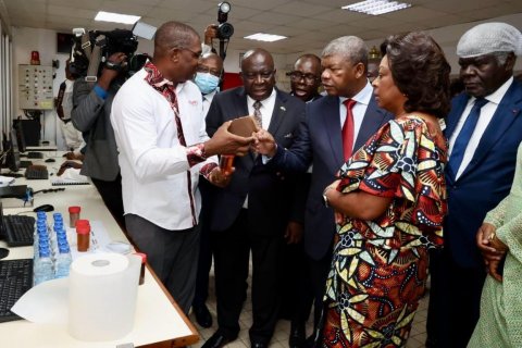: Facebook Presidência da República - Angola 