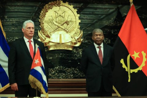 : Presidente de Cuba, Miguel Díaz-Canel Bermúdez, e João Lourenço, Presidente da República (Foto: LUSA - Ampe Rogério)
