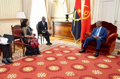 : Facebook da Presidência da República - Angola