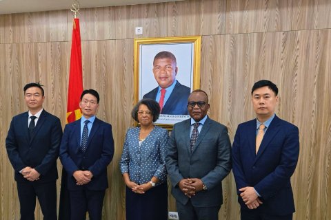 : Facebook Ministério da Educação de Angola 