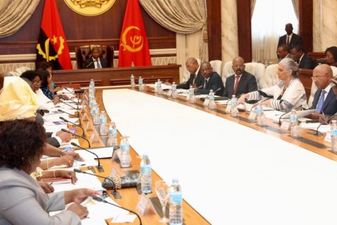 : Facebook Presidência da República - Angola 