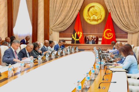 : Facebook Presidência da República - Angola 