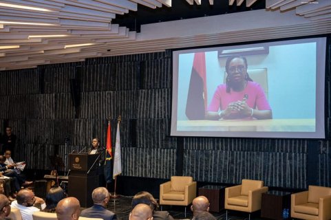: Facebook Ministério das Finanças de Angola 