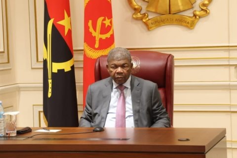 : Facebook Presidência da República - Angola