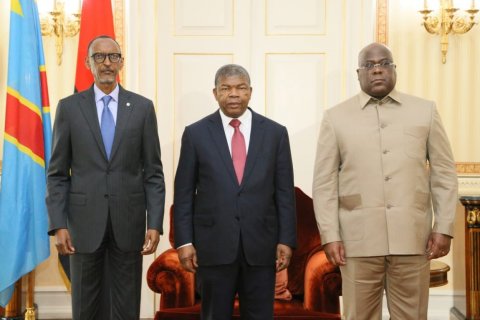 : Facebook Presidência da República - Angola 