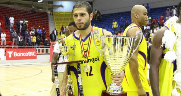 Basquetebol: Petro de Luanda vence 1.º de Agosto e conquista Taça de Angola  - Ver Angola - Diariamente, o melhor de Angola