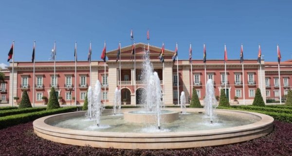 : Facebook Presidência da República - Angola 