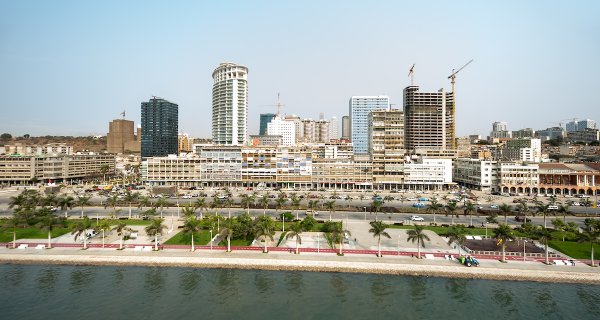 <a href=' http://www.angolaimagebank.com ' target='_blank'>Angola Image Bank</a>: