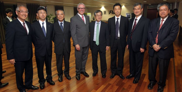 :  Jantar com empresários japoneses.Curitiba 28-11-2013.  foto Mauro Frasson.