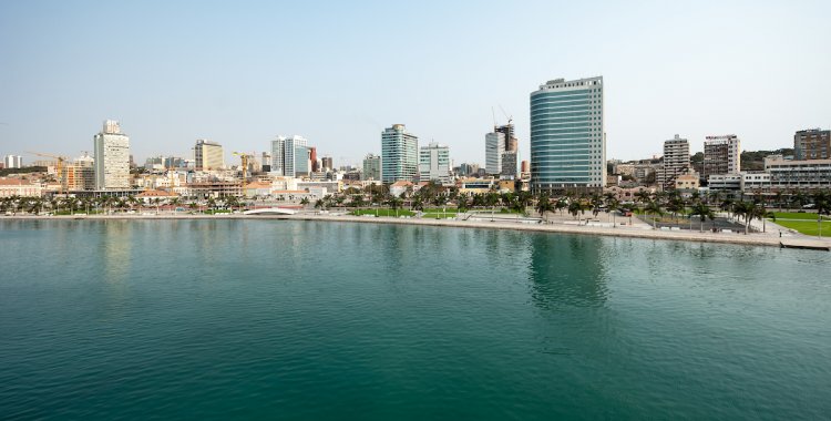  :  Angola Image Bank 