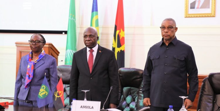 : Facebook Ministério das Relações Exteriores de Angola 