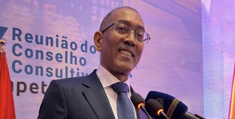 : Facebook Ministério dos Recursos Minerais, Petróleo e Gás Angola 