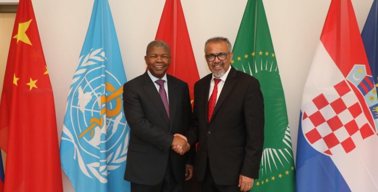 : João Lourenço com Tedros Ghebreyesus, director da OMS