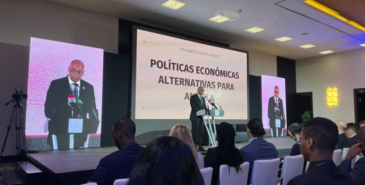 : Facebook Nelito Da Costa Ekuikui 