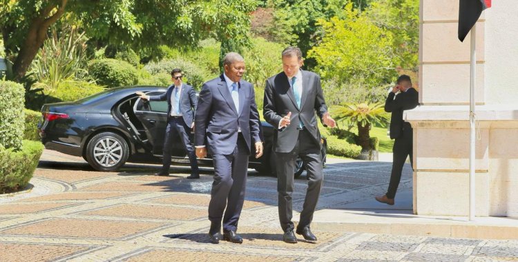 : Facebook Presidência da República - Angola 