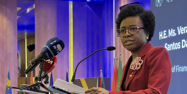 : Facebook Ministério das Finanças de Angola 