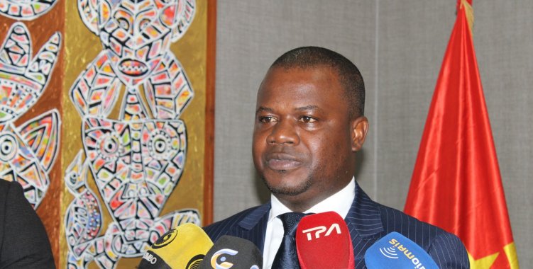 : Facebook MAT- Angola 