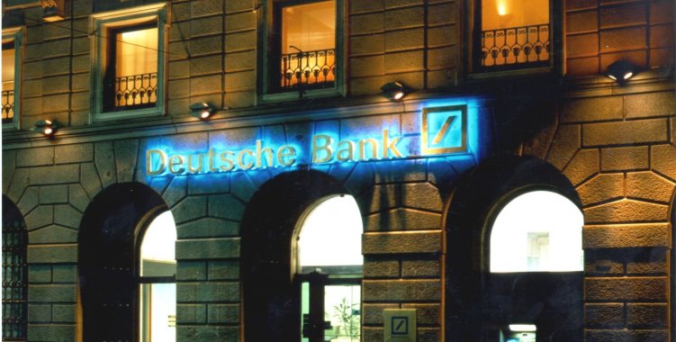 : Facebook Deutsche Bank