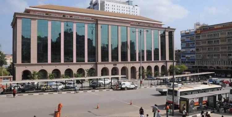 : Voz de Angola