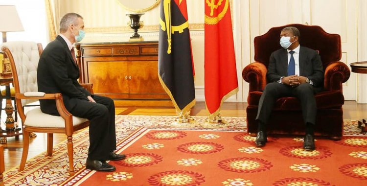 : João Lourenço e Tomas Ulicny, embaixador cessante da UE em Angola