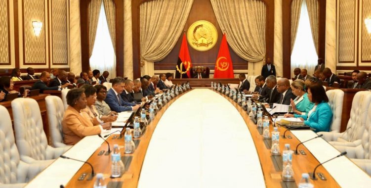 : Facebook Presidência da República - Angola 