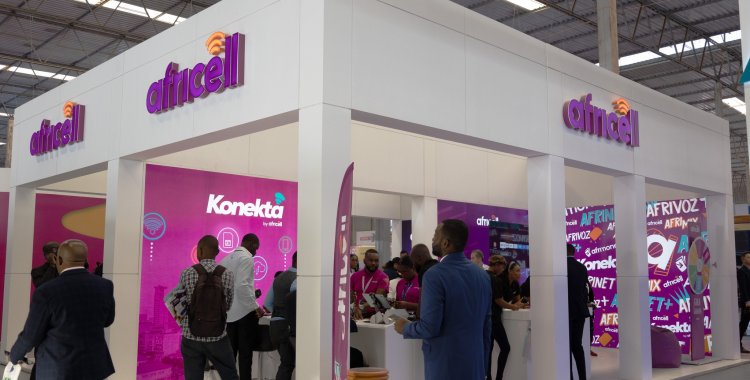 : Facebook Africell Angola, SA 