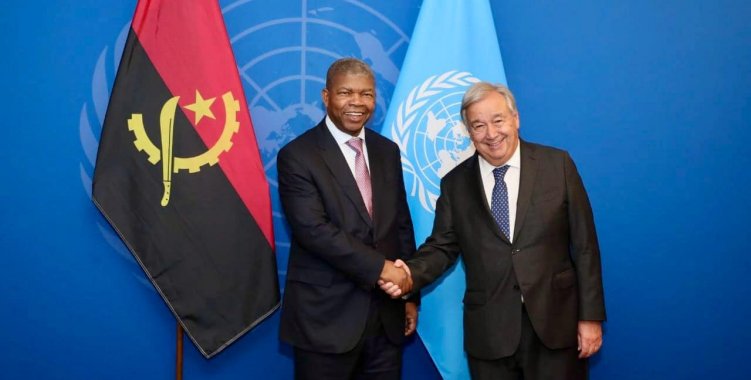 : Facebook Presidência da República - Angola 